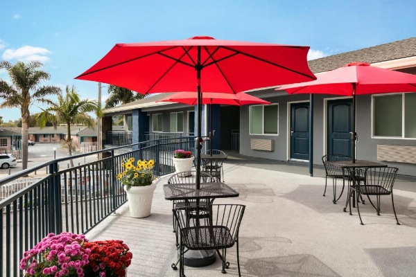 Torch Lite Inn at the Beach Boardwalk image 22